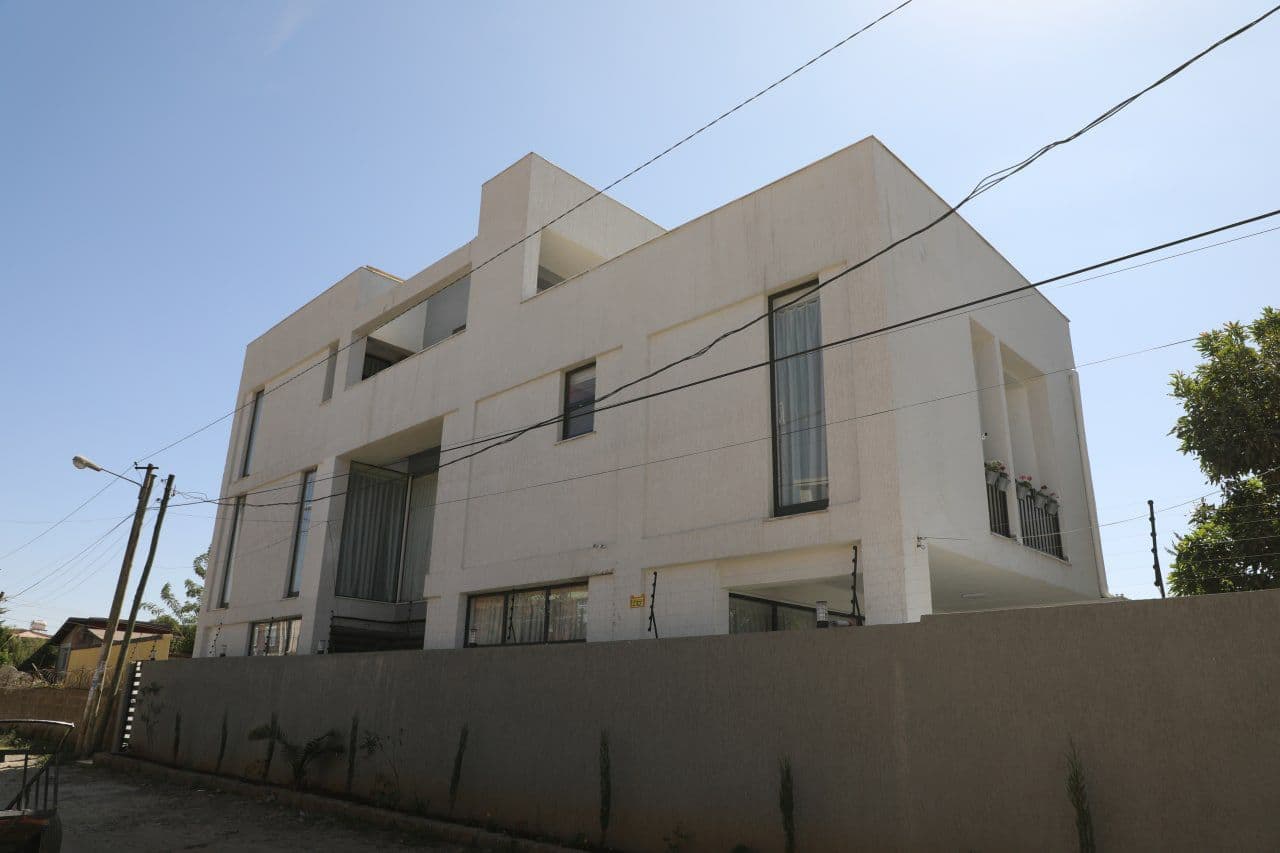 Modern Residence